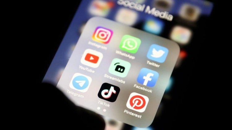 Anti-Semitic social posts 'not taken down' in 80% of cases