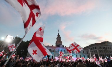 Tens of thousands rally in Georgia for jailed ex-leader Saakashvili