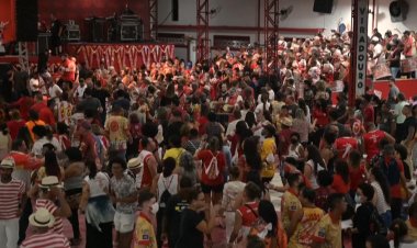 Party like it's 1919? Rio hopes for Carnival comeback