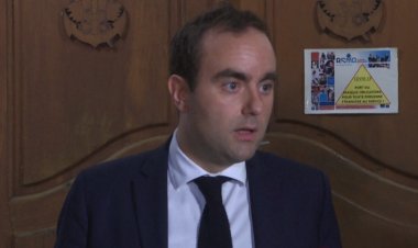 French minister flies to Caribbean islands after mooting autonomy