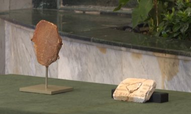 Ancient Gilgamesh tablet back in Iraq after three decades