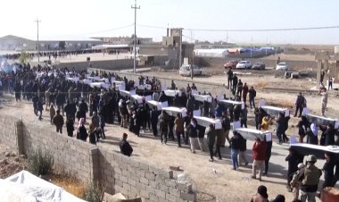 Iraq holds funeral for Yazidi mass grave victims of IS