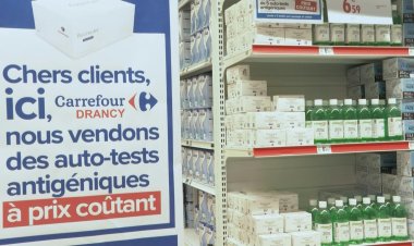 Covid variant 'tsunami' as world cases hit record