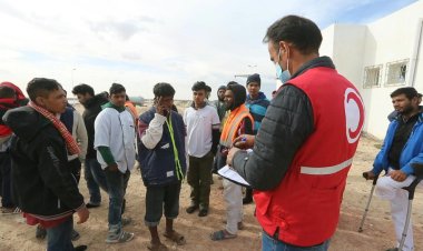Around 70 migrants seek refuge on Mediterranean oil rig