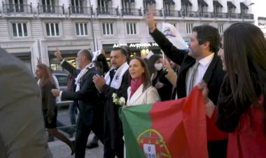 Campaigning wraps up for tight Portugal snap election
