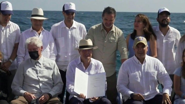 Ecuador expands sea life protections around Galapagos