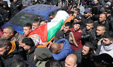 Israel troops kill two Palestinians in West Bank clashes