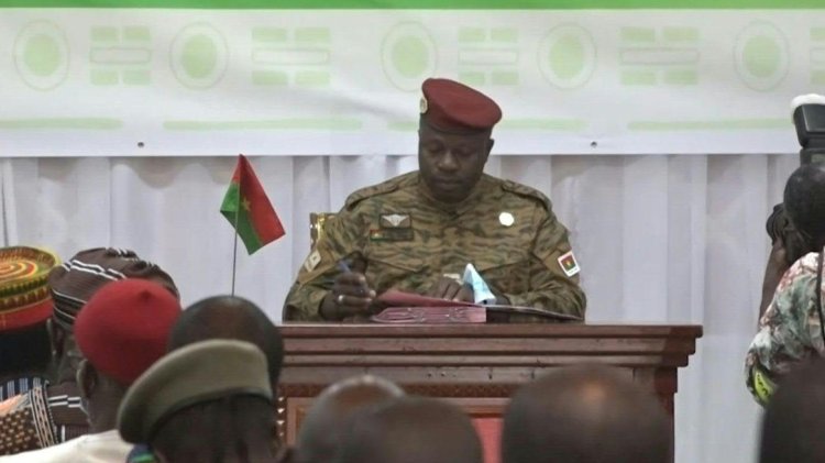 Burkina Faso junta chief orders three-year transition before elections