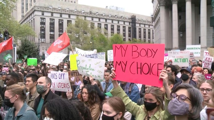 New Yorkers protest Supreme Court abortion draft