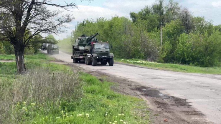 Fighting rages in Ukraine's east as US warns of long war