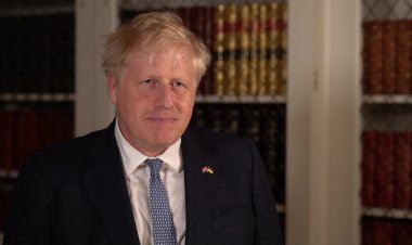UK PM Johnson survives Tory MPs' no-confidence vote
