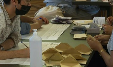 Macron's majority in doubt after first-round of parliament vote