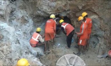 Rescue operation for Indian boy trapped in well for four days
