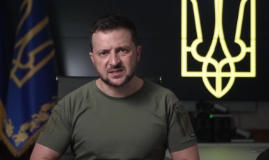 Zelensky calls on UN to visit site of Ukraine mall strike