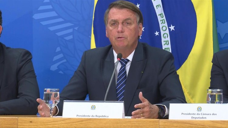 Bolsonaro proposes lowering fuel taxes to combat high prices