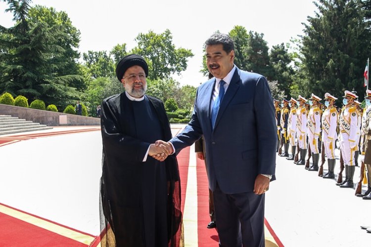 Iran, Venezuela sign two-decade cooperation deal