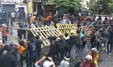 Sri Lanka protesters won't budge till president leaves office