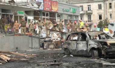 Russian strikes kill 23 as Zelensky urges 'special tribunal' for Moscow