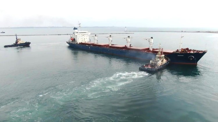 First grain shipment since Russian invasion leaves Ukraine port