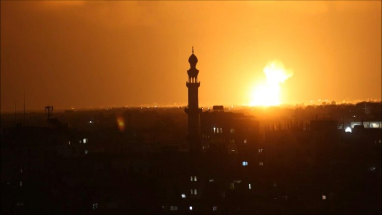 Israel, Palestinian fire in major Gaza escalation