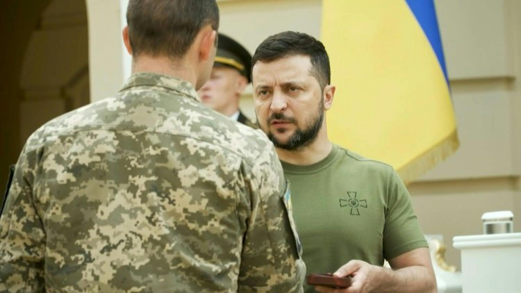 Zelensky honours Ukrainian pilots on Air Force Day