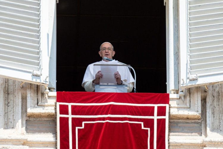 Pope urges help for drought-hit Somalia