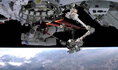 China's Shenzhou-14 astronauts carried out spacewalk