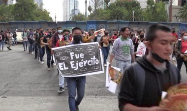 Thousands march to demand justice for Mexico's missing students
