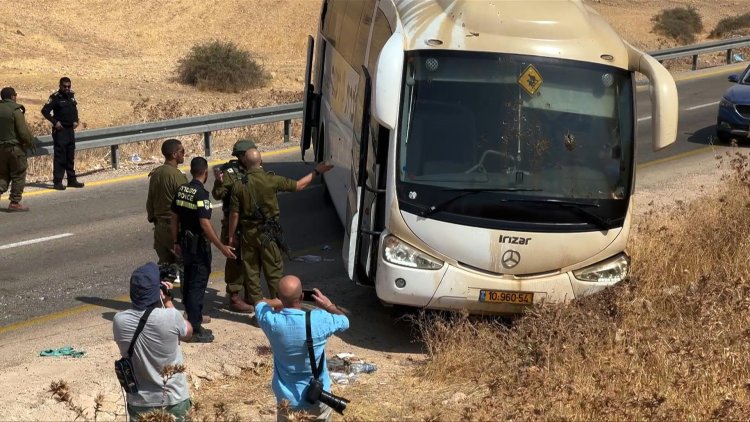Five wounded in shooting on Israeli bus in West Bank