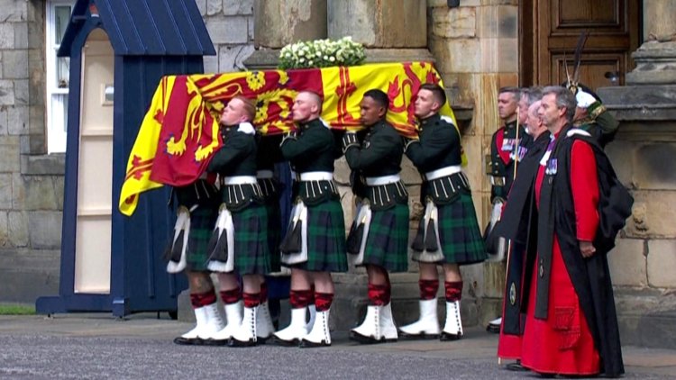Royals stage vigil as mourners stream by queen's coffin