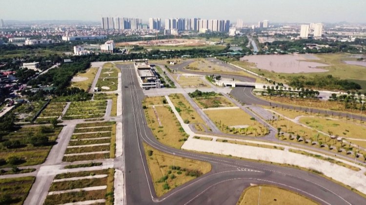 Vietnam's F1 track abandoned as hopes fade for debut grand prix