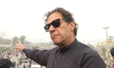 Imran Khan wounded in ‘assassination attempt’ in Pakistan