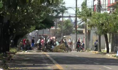 Protesters demanding in Bolivian city