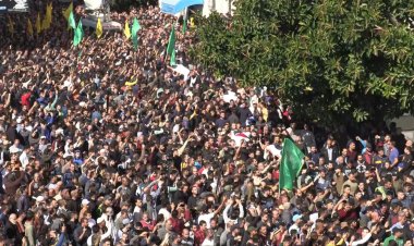 Thousands mourn Palestinian fire victims in Gaza