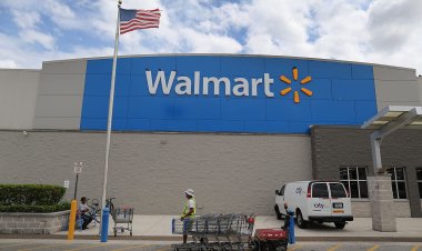 'Multiple fatalities' in Walmart shooting