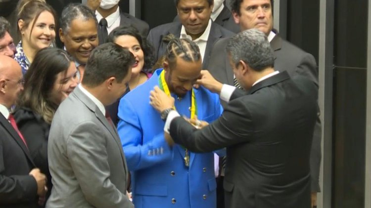 Lewis Hamilton named honorary citizen of Brazil