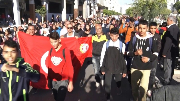 Tunisians protest over Sfax garbage crisis