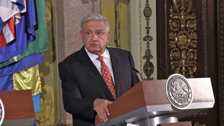 Obrador calls on the Peruvian Congress to reconsider Castillo's trip to Mexico