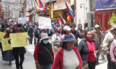 Peru's ousted president put in provisional detention