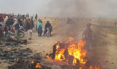 Taliban firing at Pakistan border kills six civilians