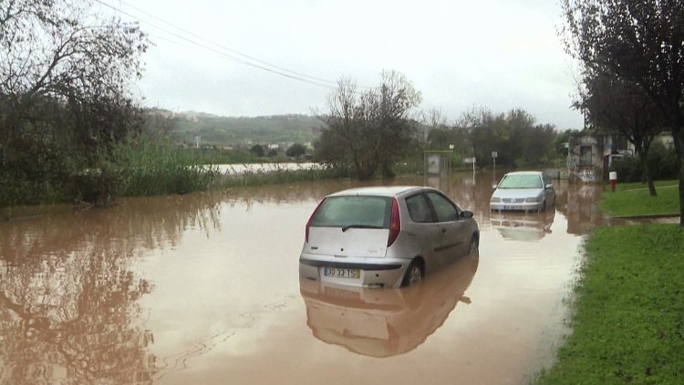 Fresh floods in Lisbon after heavy rains