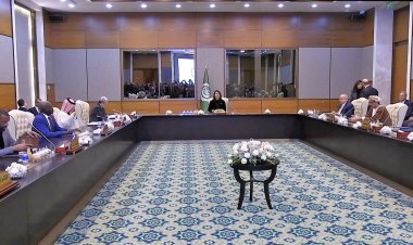 Arab states boycott regional meet in divided Libya's capital