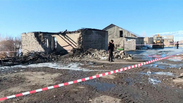 At least 15 dead in fire at Armenia military barracks