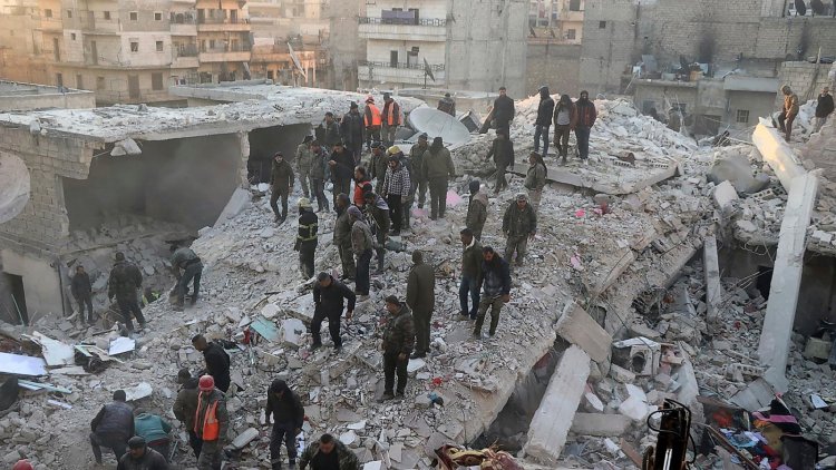 Building collapse in war-damaged Syria city kills 16