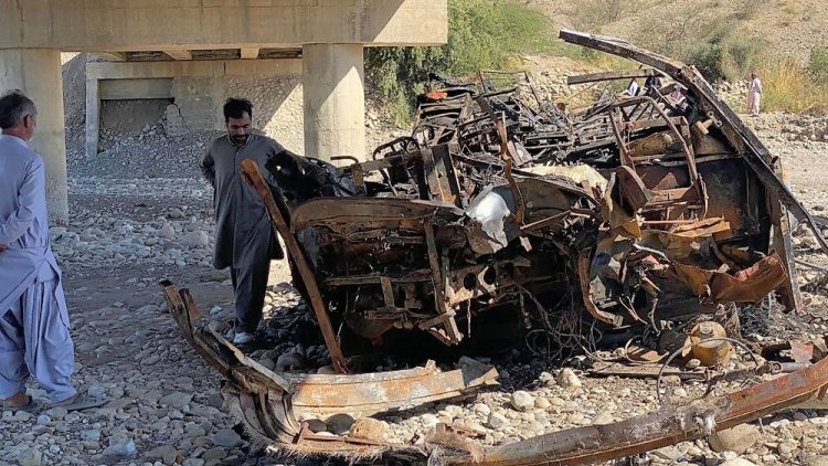 At least 51 killed in twin Pakistan transport tragedies