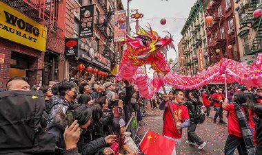 New-Yorkers celebrate the year of the rabbit at Chinatown's Lunar New Year Parade