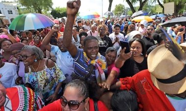 Clashes at living cost protests in Suriname