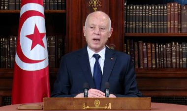 Tunisian president seeks to reassure 'legal' migrants