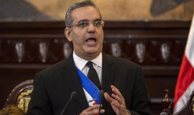 Dominican president defends policy on Haiti