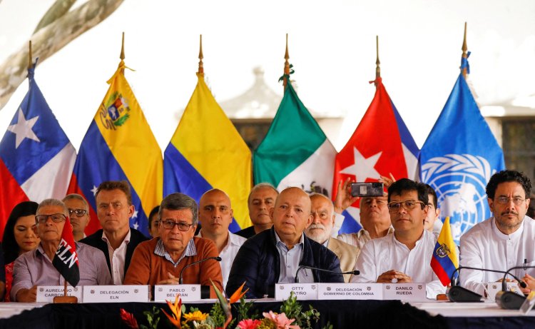 Colombia peace talks with ELN rebels resume